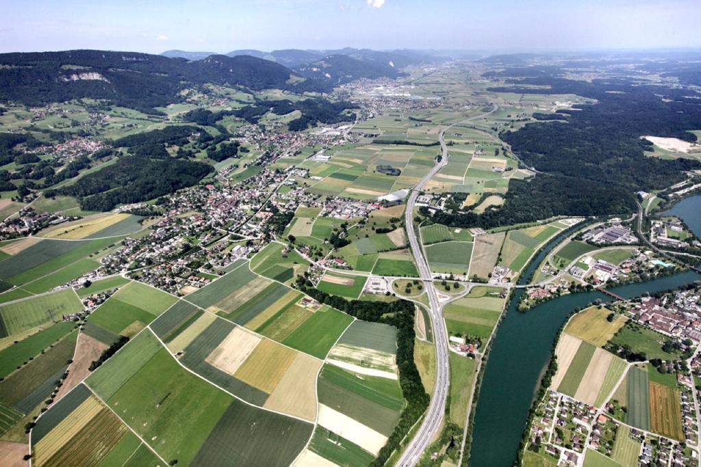 Hotel Al Ponte Wangen an der Aare Buitenkant foto